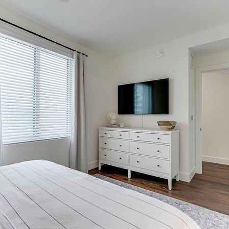 All-New, Waterfront Condo In Downtown Sarasota! Bagian luar foto
