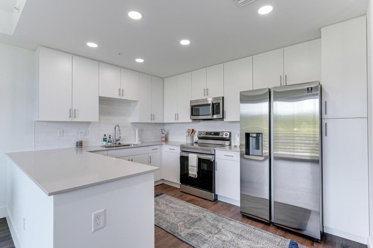 All-New, Waterfront Condo In Downtown Sarasota! Bagian luar foto
