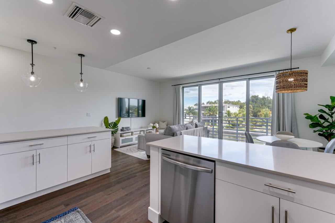 All-New, Waterfront Condo In Downtown Sarasota! Bagian luar foto