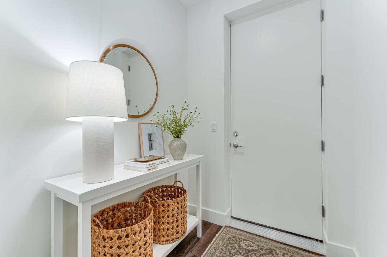All-New, Waterfront Condo In Downtown Sarasota! Bagian luar foto